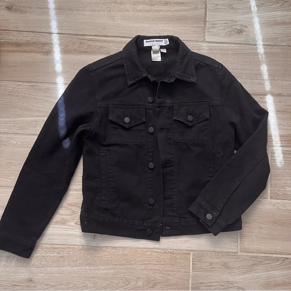 Original American Apparel black denim jacket ♟️